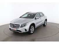 mercedes-benz gla 180 intuition