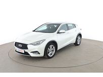 infiniti q30 2.2d premium dct