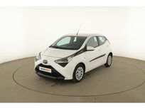 toyota aygo 1.0 vvt-i x-play x-shift