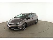 toyota auris 1.8 hybride design