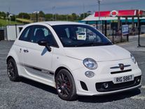 Abarth Fiat 595 Weiss Gebrauchtwagen Gebrauchtwagen Suchen Das Parking