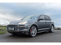 2009 porsche cayenne gts