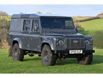 2005 land rover defender 110 td5