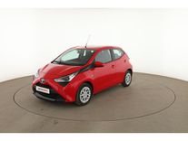 toyota aygo 1.0 vvt-i x-play x-shift