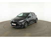 toyota yaris 1.5 hybride iconic