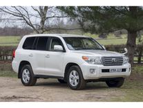 2015 toyota land cruiser amazon v8