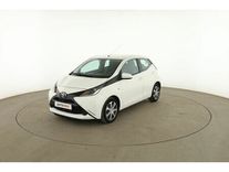 toyota aygo 1.0 vvt-i x-play x-shift