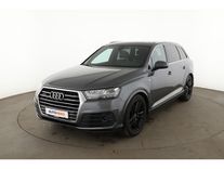 AUDI Q7 3.0 v6 tdi