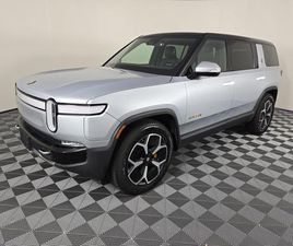 RIVIAN R1S 2023 RIVIAN R1S ADVENTURE PACKAGE
