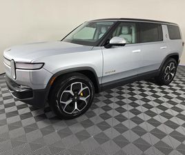 RIVIAN R1S 2023 RIVIAN R1S ADVENTURE PACKAGE