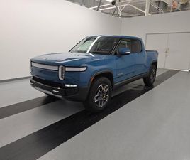 RIVIAN R1T 2023 RIVIAN R1T ADVENTURE QUAD MOTOR LARGE PACK