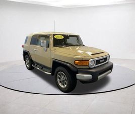 TOYOTA FJ CRUISER 2013 TOYOTA FJ CRUISER BASE