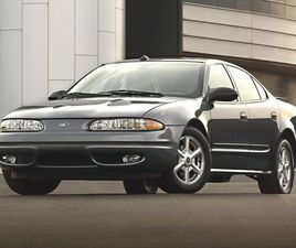 USED 2004 OLDSMOBILE ALERO GL2