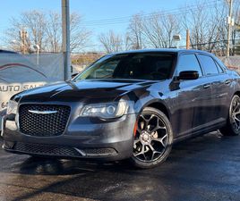 USED 2019 CHRYSLER 300 TOURING