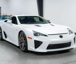 USED 2012 LEXUS LFA FACTORY LUGGAGE ONLY 4K MILES PEARL WHITE SERVICED RARE COLLECTIBLE!