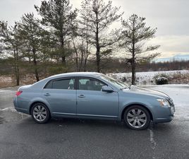 USED 2005 TOYOTA AVALON TOURING