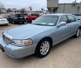 LINCOLN TOWN CAR USED 2011 LINCOLN TOWN CAR SIGNATURE