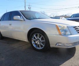 USED 2010 CADILLAC DTS LUXURY COLLECTION