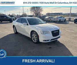 USED 2019 CHRYSLER 300 TOURING