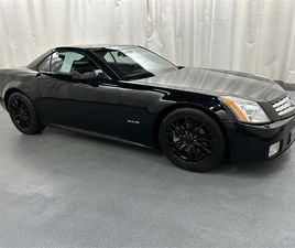 USED 2005 CADILLAC XLR BASE
