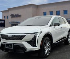 CERTIFIED 2025 CADILLAC OPTIQ LUXURY 1 AWD