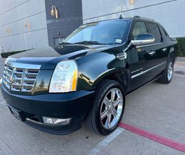 USED 2013 CADILLAC ESCALADE EXT PREMIUM