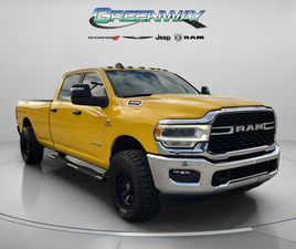 USED 2023 RAM 3500 BIG HORN CREW CAB 4X4 8' BOX