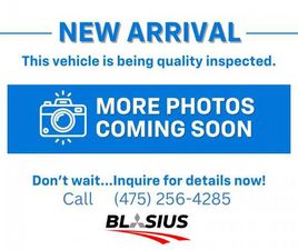 USED 2022 BUICK ENCLAVE AVENIR