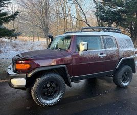 USED 2007 TOYOTA FJ CRUISER BASE