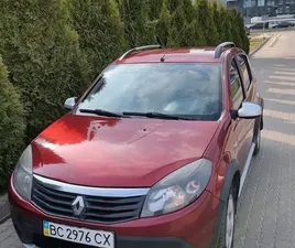 RENAULT SANDERO 2012
