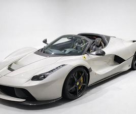 FERRARI LAFERRARI APERTA FERRARI LAFERRARI APERTA 6.3 V12