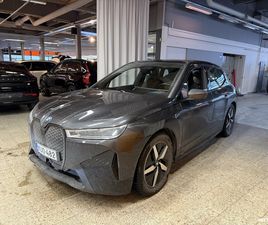 XDRIVE50 FULLY CHARGED ** NELIPYÖRÄOHJ. / ILMA-ALUSTA / KOUKKU / SKY LOUNGE / SOFT-CLOSE / ACC / LASER / 360° **