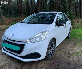 PEUGEOT 208 SOCIETE 208 BLUE HDI SOCIÉTÉ 2 PLACES BLANCHE