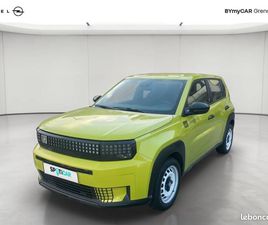 FIAT PANDA GRANDE E 83CH RED