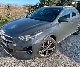 KIA XCEED KIA XCEED 1.6 CRDI 136CV MHEV DCT7 DESIGN 1ERE MAIN GRIS ECLIPSE