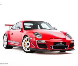 PORSCHE 911 997 GT3 RS PORSCHE 911 GT3 RS 4L // PAINT TO SAMPLE (PTS) GUARDS RED // EXCLUSIVE MANUFACTURE SPECIAL ORDER INTERIOR // 2K MILES