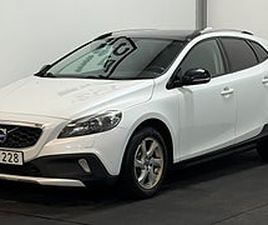 VOLVO V40 CROSS COUNTRY D2 MOMENTUM EURO 5 DRAG