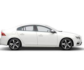 D5 MOMENTUM 136 KW (185 CV)