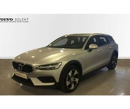 VOLVO V60 CROSS COUNTRY B4 D CROSS COUNTRY PRO AWD AUTO 145 KW (197 CV)