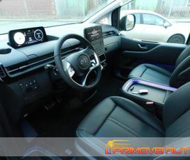 STARIA 2.2 AT 2WD 7 POSTI SIGNATURE