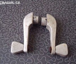 SKODA 1000 MB 2 KS KLIČEK NA ŠKODA 1000MB