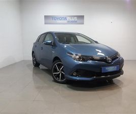 TOYOTA AURIS TOYOTA AURIS 140H HYBRID FEEL! 100 KW (136 CV)