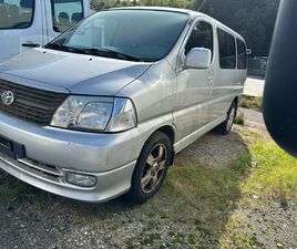TOYOTA HIACE HIACE D-4D WAGON SWB