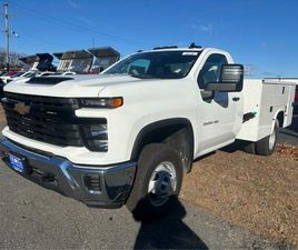 NEW 2024 CHEVROLET SILVERADO 3500 WT