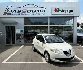 YPSILON 0.9 TWINAIR GOLD S/S