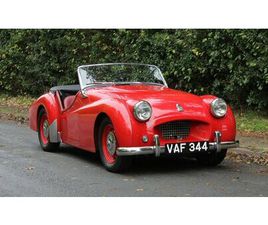 1955 TRIUMPH TR2 ROUGE MANUEL, 4 VITESSES CONDUITE À DROI...