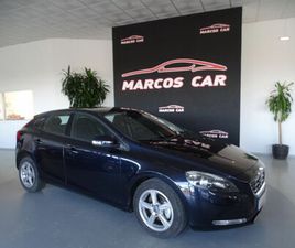 VOLVO V40 D2 <LI CLASS=BREADCRUMBS-MODULE_LIST-ITEM__ZG-6Q VOLVO V40 2.0 D2 MOMENTUM ECO </OL>