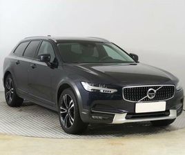 VOLVO V90 CROSS COUNTRY D4 VOLVO V90 CROSS COUNTRY