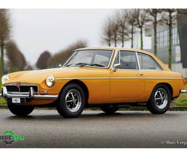 MG B GT