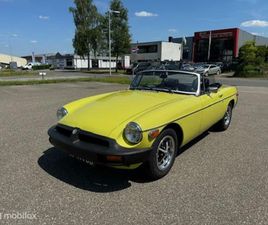 MG B MG B TYPE - 1.8 ROADSTER 1E LAK GEEN ROEST
